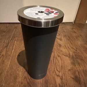 vitamix 24 oz stainless steel tumbler with straw